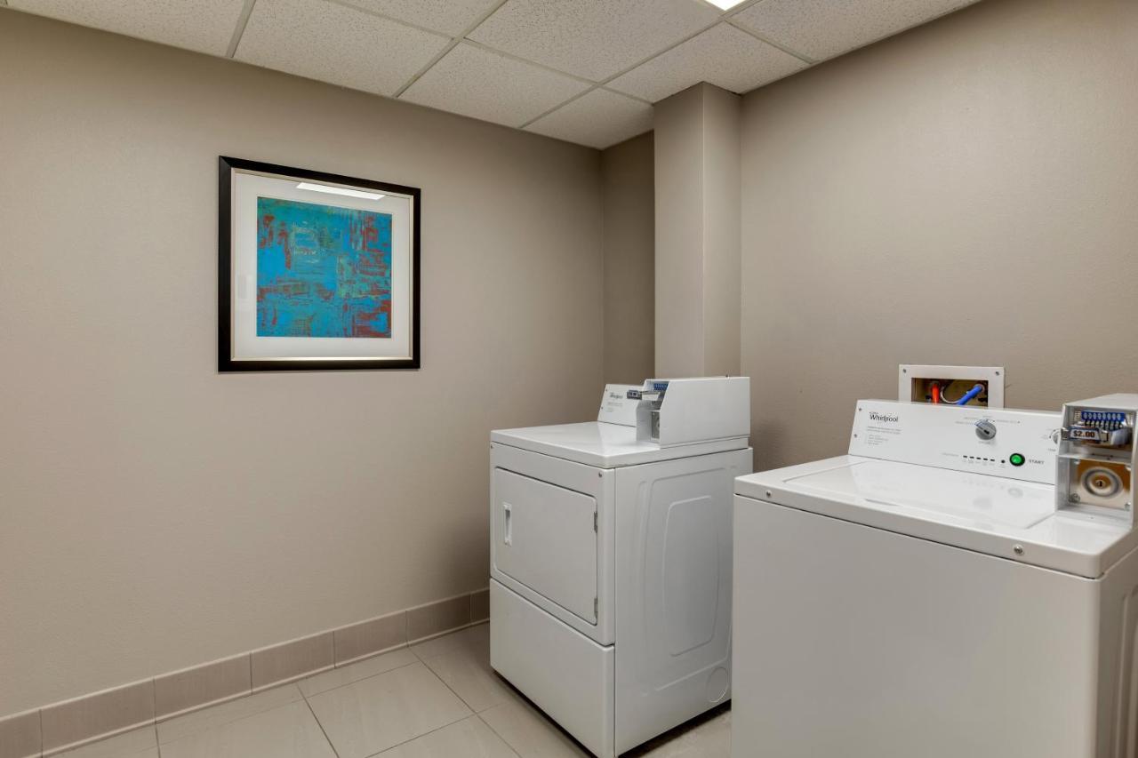 Holiday Inn Express I-95 Capitol Beltway - Largo By Ihg Exterior foto